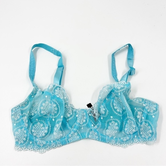✅ ADORE ME TURQUOISE AND WHITE LACE BRA WITH UNDERWIRE SIZE 34D - Picture 1 of 7